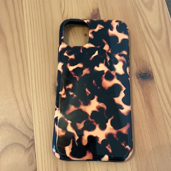 iPhone 11 cases - Picture 2 of 10